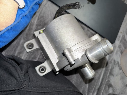 Coolant pump hellcat oem - i/c,